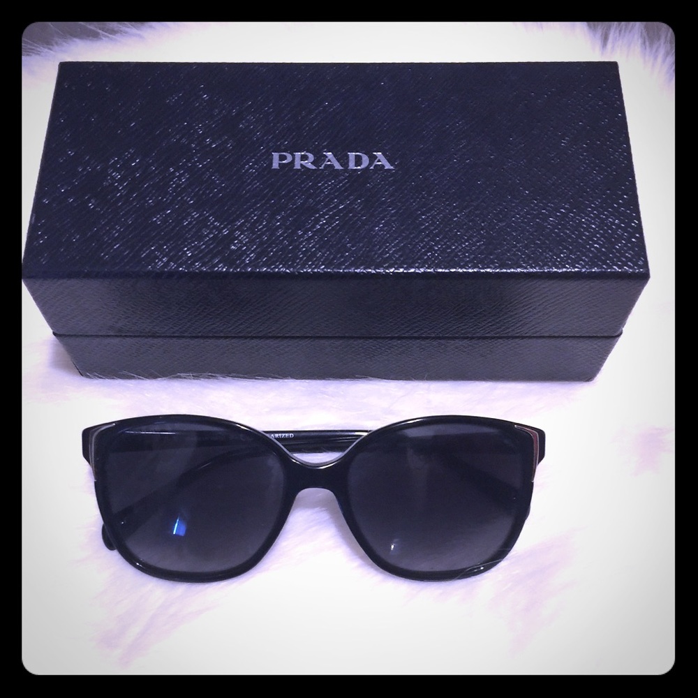 🖤Prada Sunglasses 🖤 😎